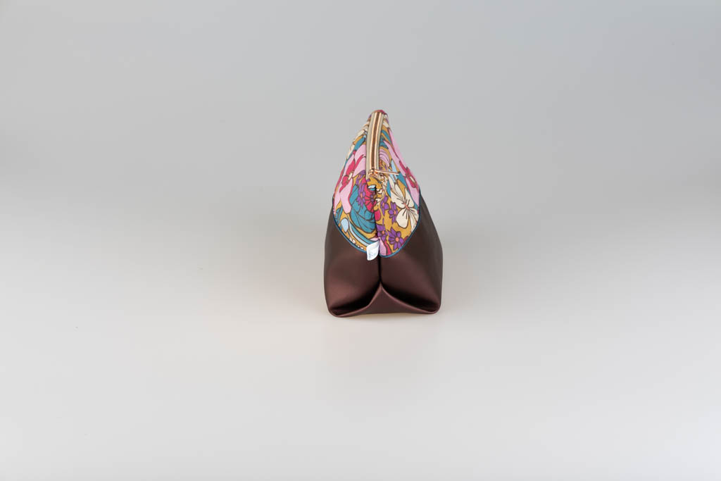 Pochette à maquillage artisanale – Motif Floral Vintage & Simili Cuir Prune Nacrée – Image 7